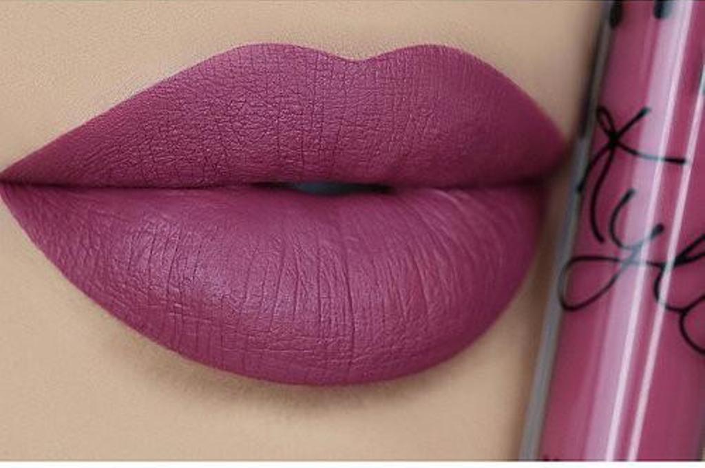 Do's and Don'ts of Applying Matte Liquid Lipstick