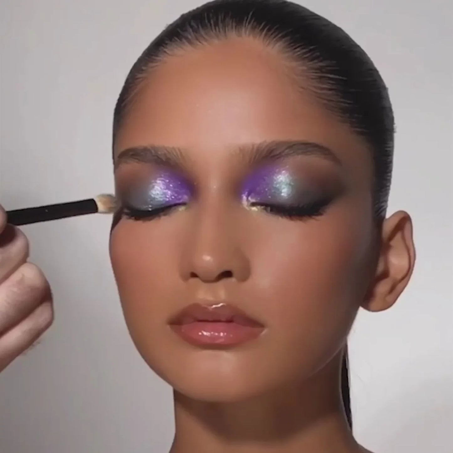 Pat McGrath Gilded Nirvana: Mega Eye Shadow Palette Twelve shades of gilded bliss.