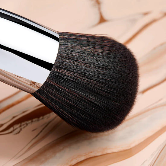 Sigma Beauty Airbrush Kabuki Brush F85