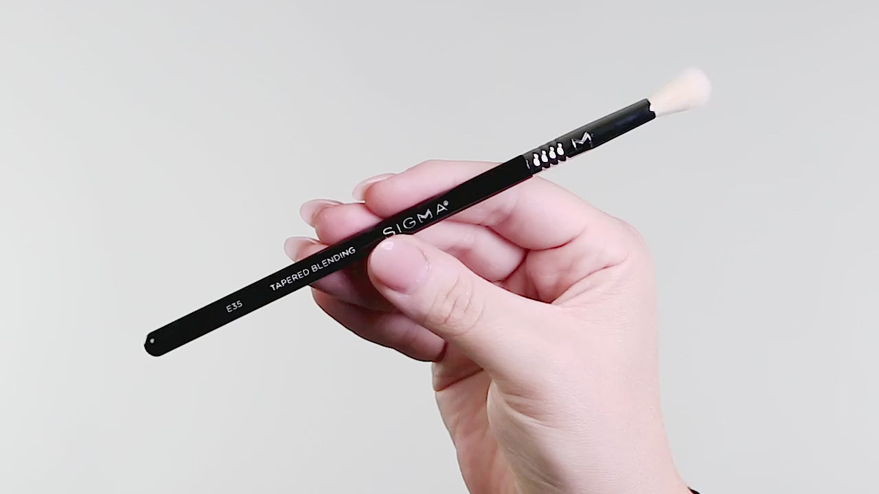 Sigma Beauty E35 Tapered Blending Brush