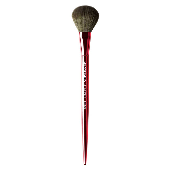 Load image into Gallery viewer, Melanie Mills Hollywood Highlight Brush MM03 X Omnia®
