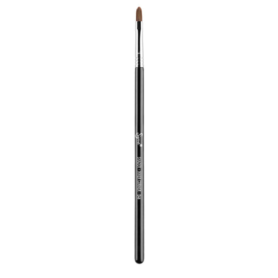 Sigma Beauty E46 Shader - Inner Corner Brush - Black and Chrome