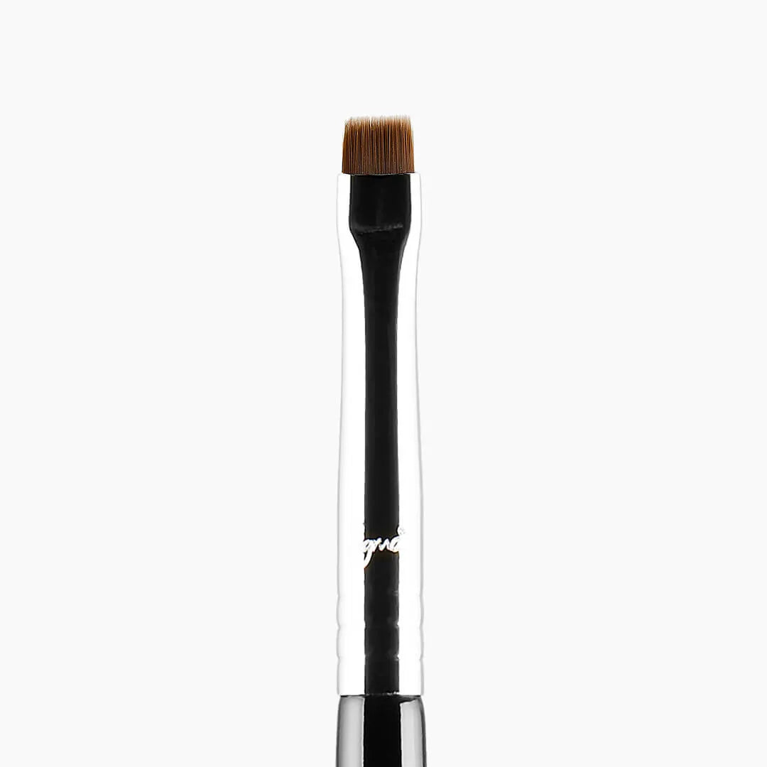 Sigma Beauty Precise Lip Line Brush L06