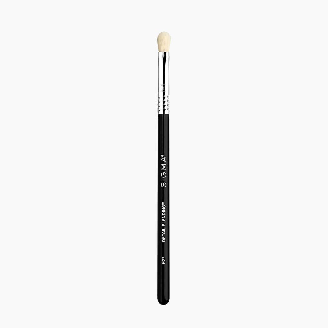 Load image into Gallery viewer, Sigma Beauty E27 Detail Blending Brush
